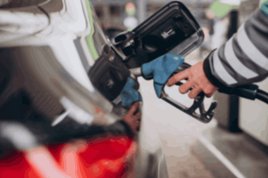 2024’s Best Credit Cards for Fuel Efficiency and Savings