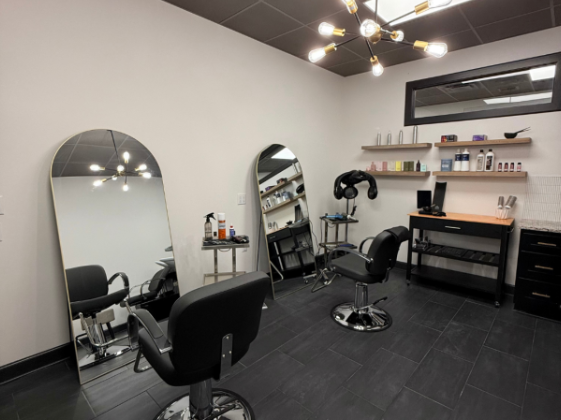 salon studio rental