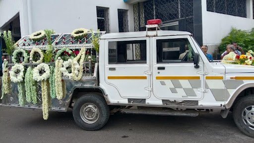 Availing the best dead body transportation with proper vehicle arrangements