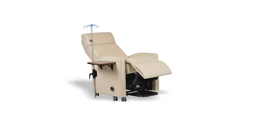Top Functional Seating Features That Ensure Safe Blood Sampling