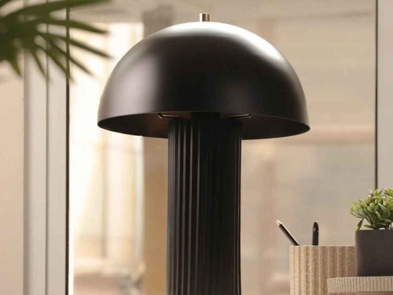 Size Guide: Is a Large Black Table Lamp Too Large for Your Side Table?
